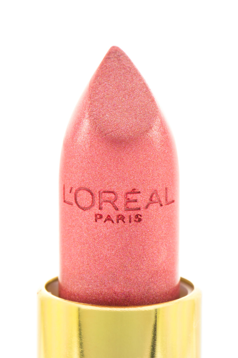 L’Oreal lipstick